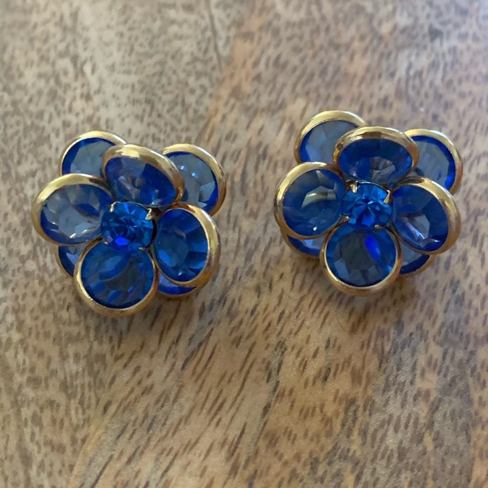 Vntg Flower Stud Blue Rhinestone Cluster Earrings